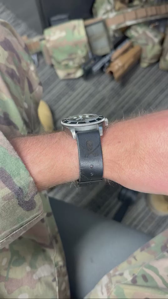 The Black Flag Strap